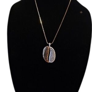 Vintage Ying-Yang Gold Chain White Gold Leaf Necklace Pendant